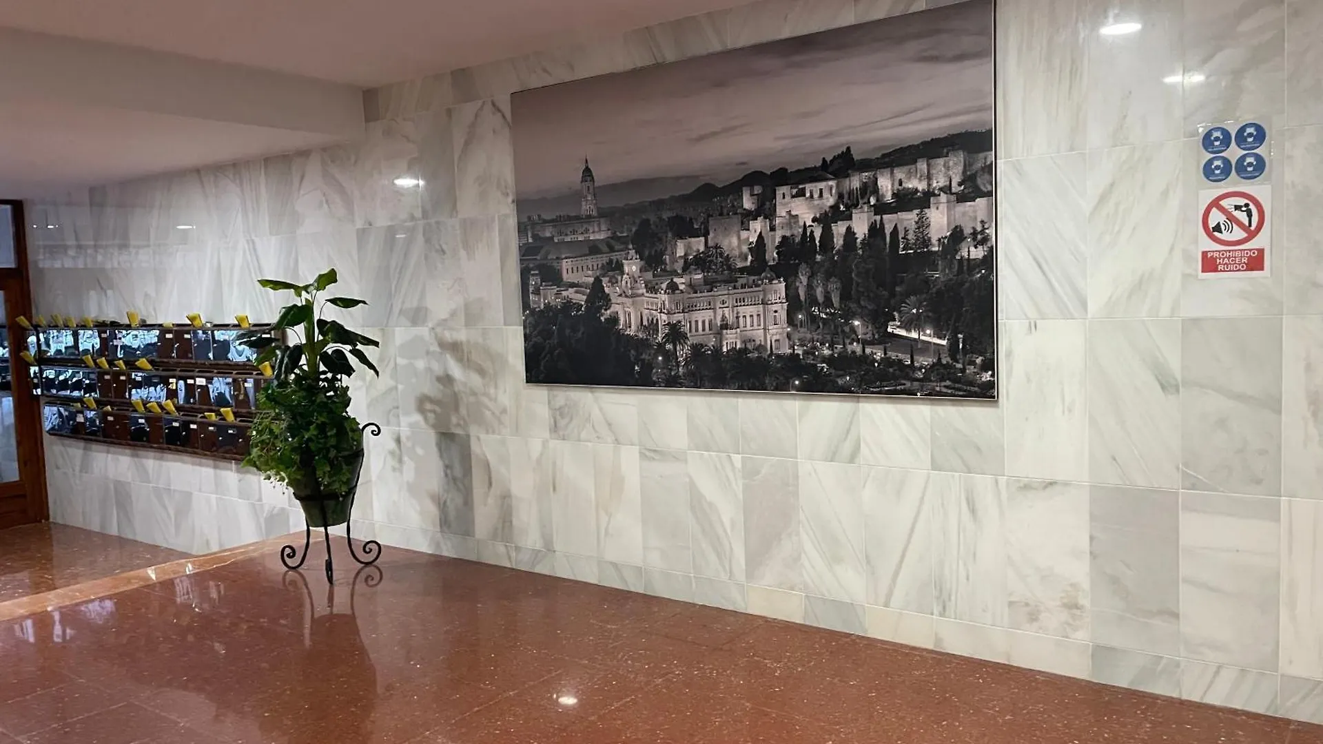 Nuestro Rincon Del Teatro Antonio Banderas Soho Apartment Malaga